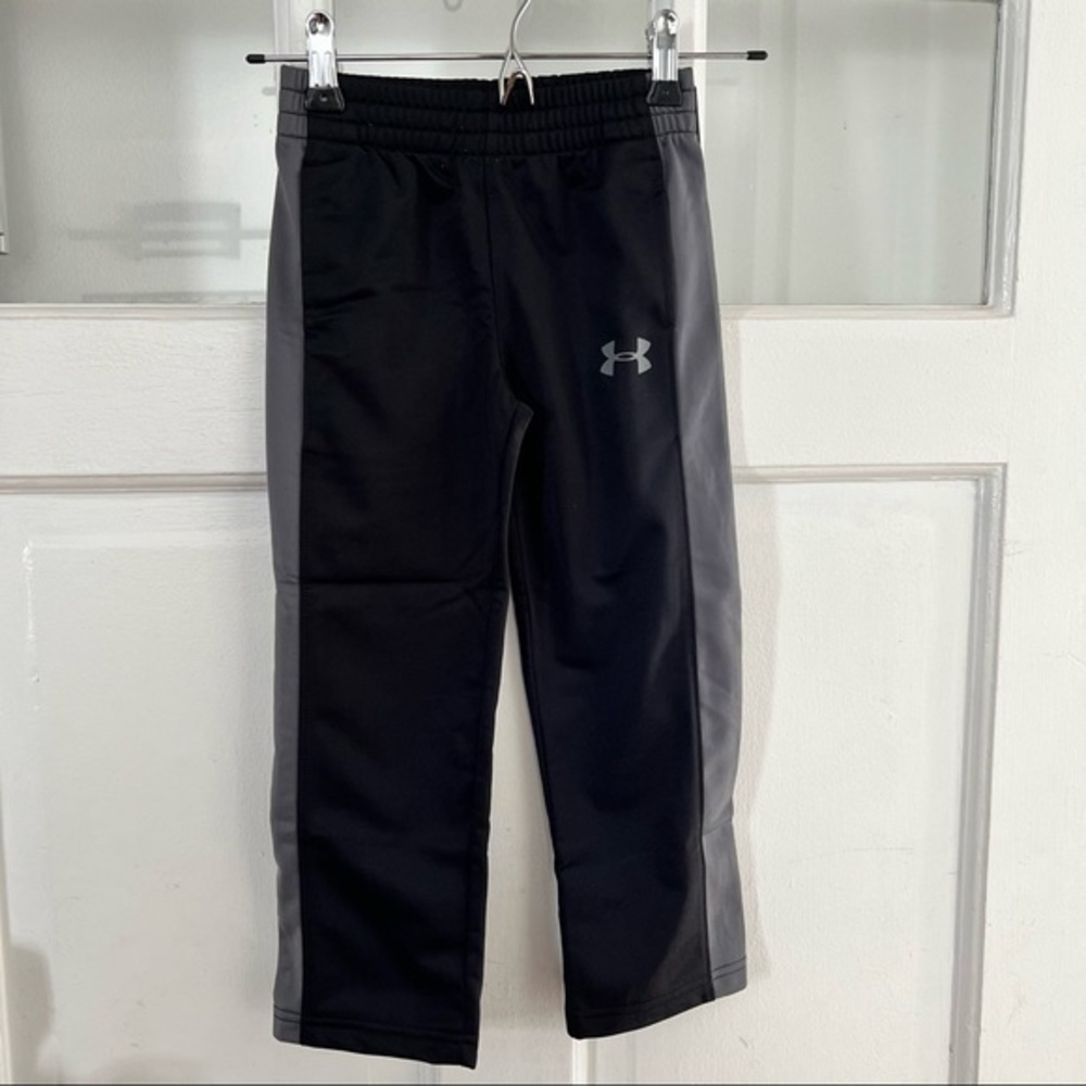 New Kids Under Armour Youth Sweat Pant Black/Grey (K4)